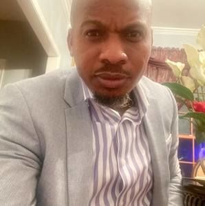 Meet your Posher, Moyo